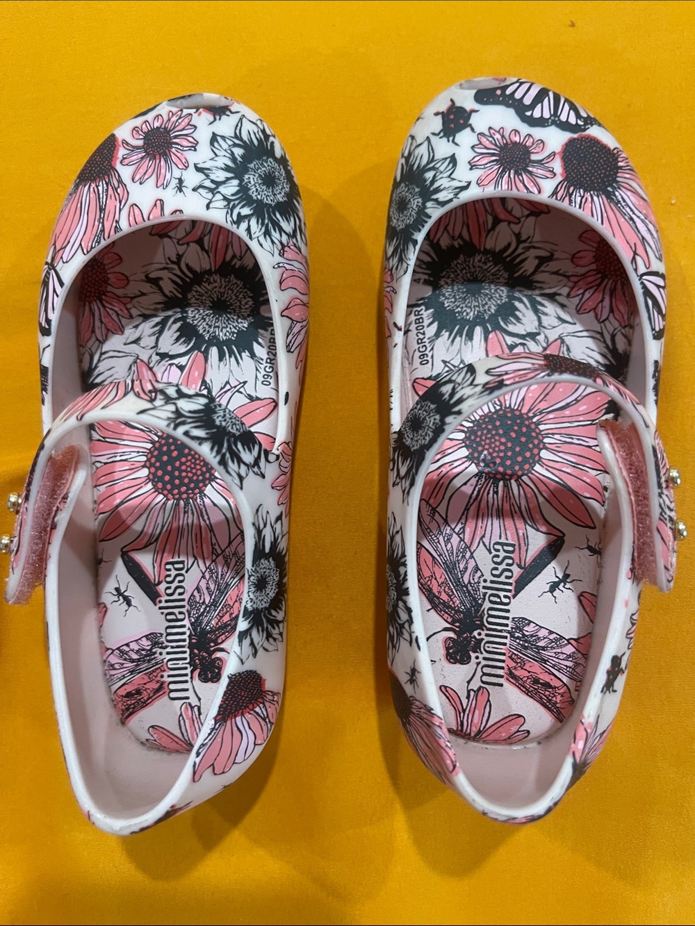 Mini Melissa Pink and White Floral Mary Jane Kids Shoes